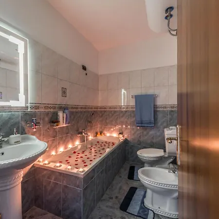 Apartment Aria *